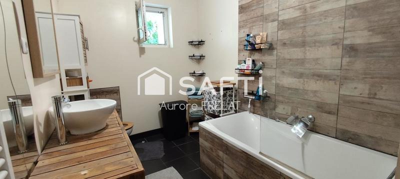 Maison - 80 m² - 3 pièces