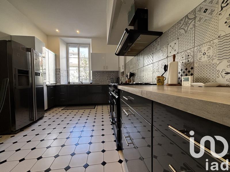 Appartement - 389 m² - 10 pièces