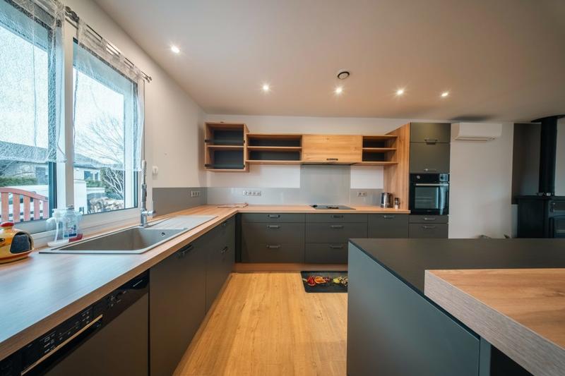 Maison - 121 m² - 5 pièces