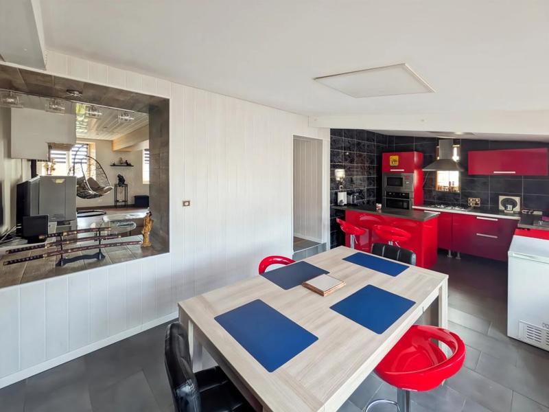 Maison de village - 150 m² - 6 pièces