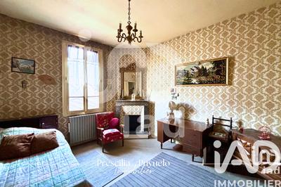 Maison - 161 m² - 5 pièces