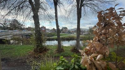 Maison - 212 m² - 10 pièces