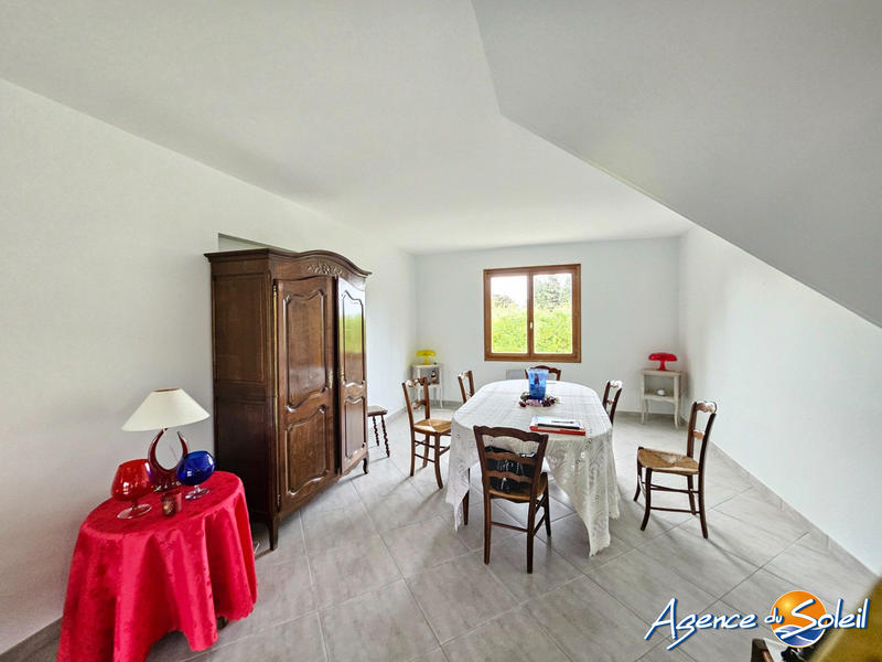 Villa - 160 m² - 5 pièces