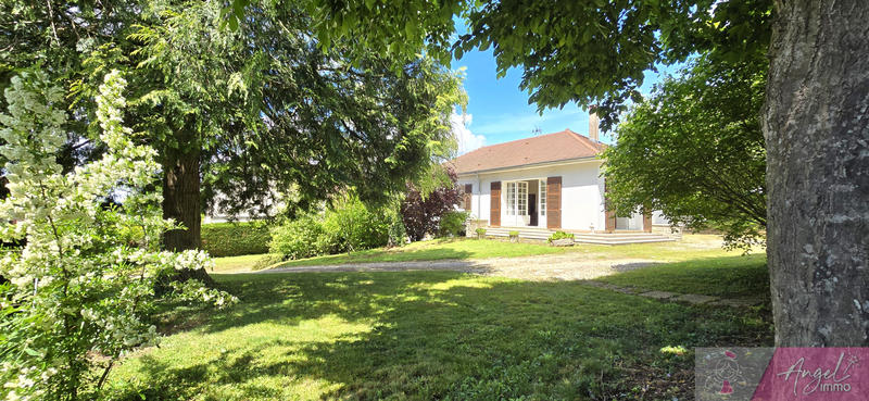 Maison - 188 m² - 8 pièces