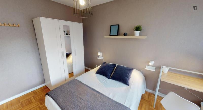 Chambre - 12 m² - 3 pièces