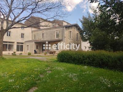 Maison - 178 m² - 6 pièces