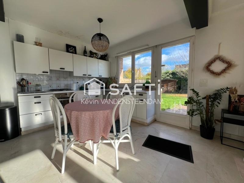 Maison - 110 m² - 4 pièces