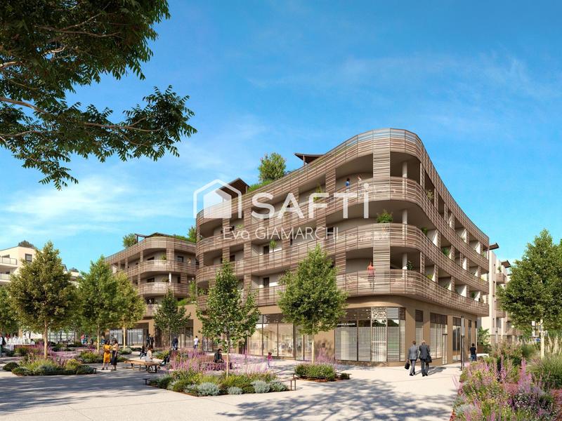 Appartement - 90 m² - 4 pièces