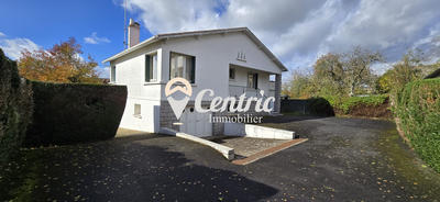 Maison - 80 m² - 4 pièces