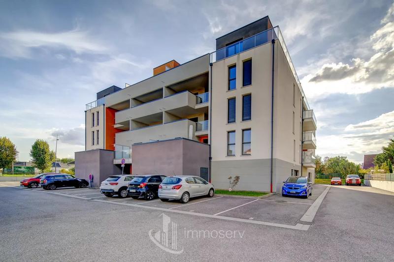 Appartement - 80 m² - 4 pièces