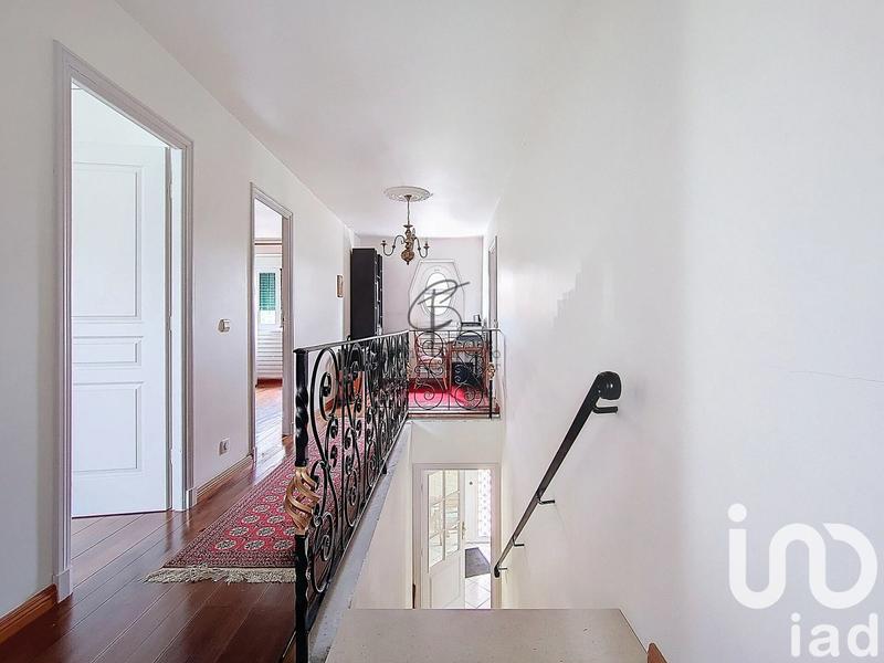 Maison - 161 m² - 6 pièces