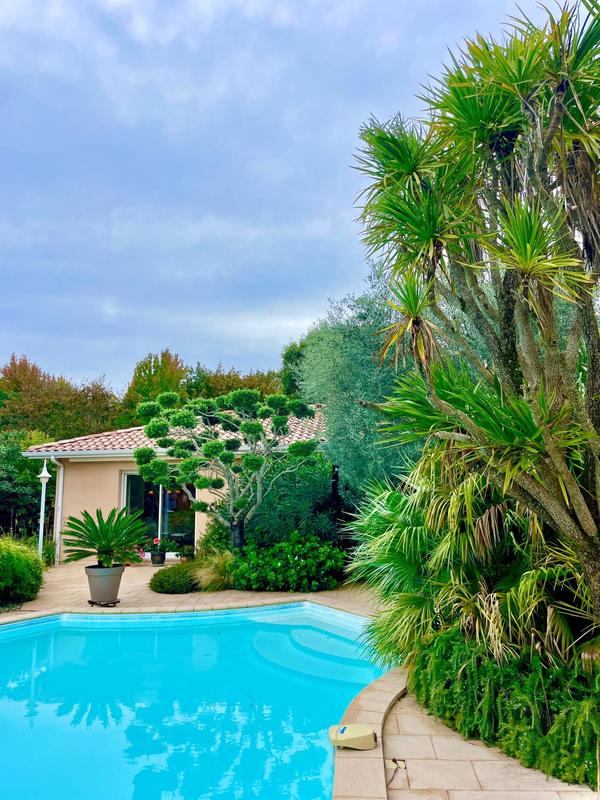 Maison - 180 m² - 6 pièces