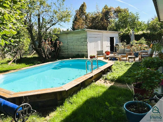 Propriété - 295 m² - 8 pièces