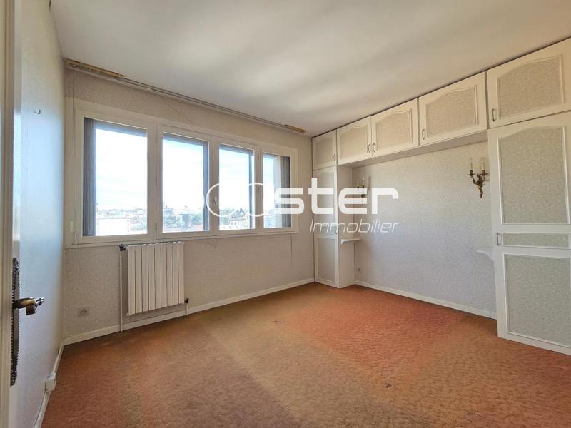 Appartement ancien - 66 m² - 3 pièces