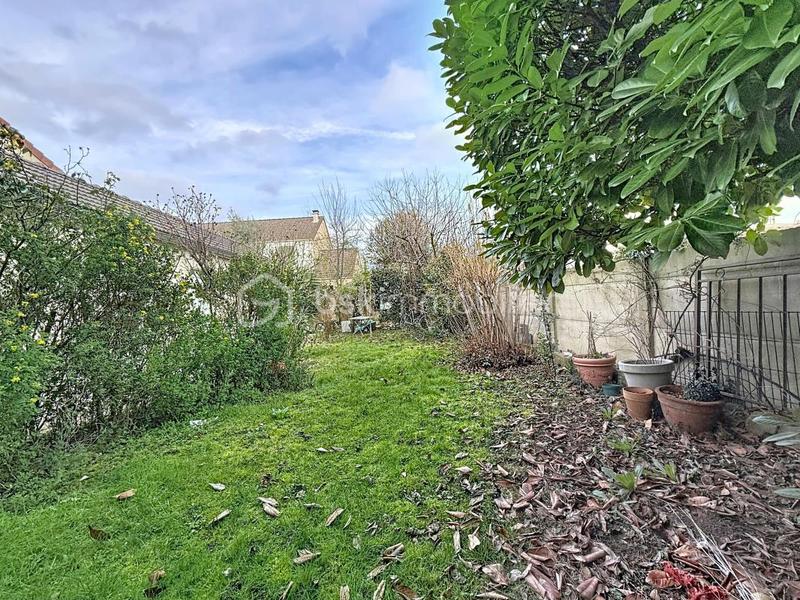 Maison - 122 m² - 6 pièces