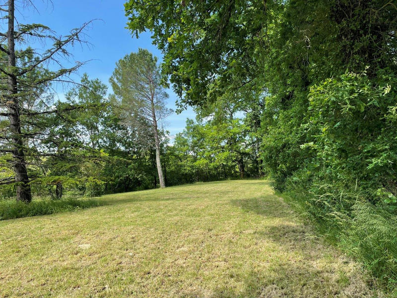 Maison - 94 m² - 6 pièces