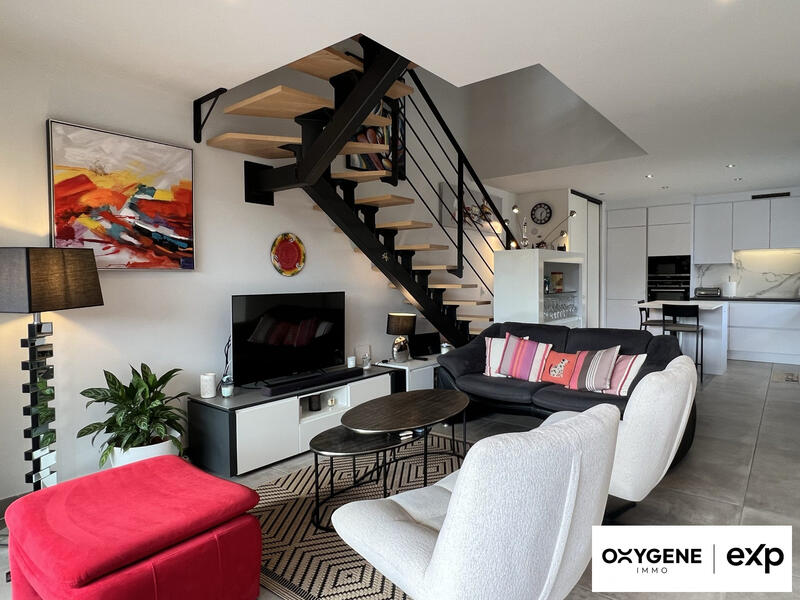 Maison contemporaine - 98 m² - 5 pièces