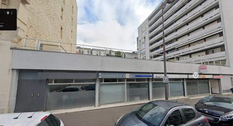 Local commercial - 664 m²