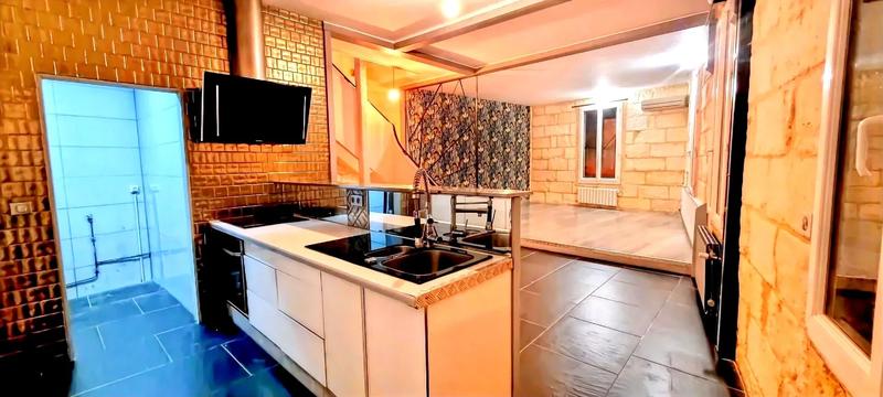 Maison - 117 m² - 5 pièces