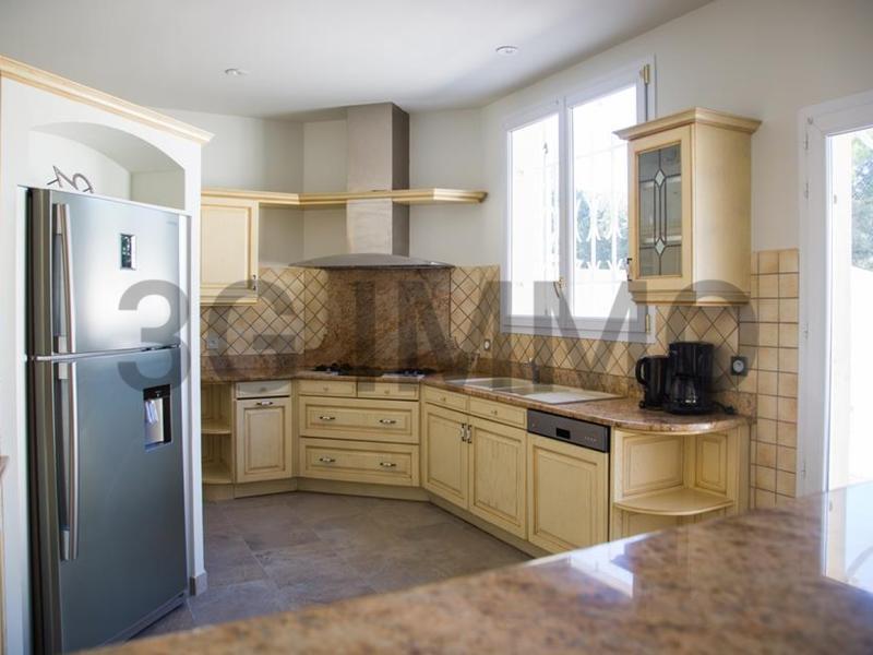 Fonds de commerce - Magasins - 167 m²