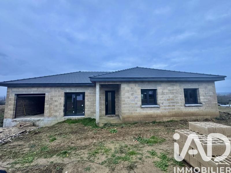 Maison - 144 m² - 5 pièces