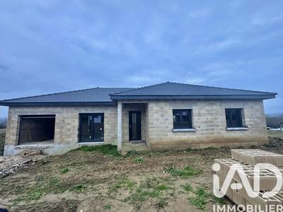 Maison - 144 m² - 5 pièces