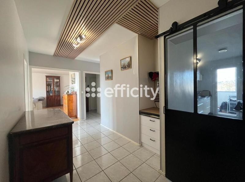 Appartement - 107 m² - 4 pièces