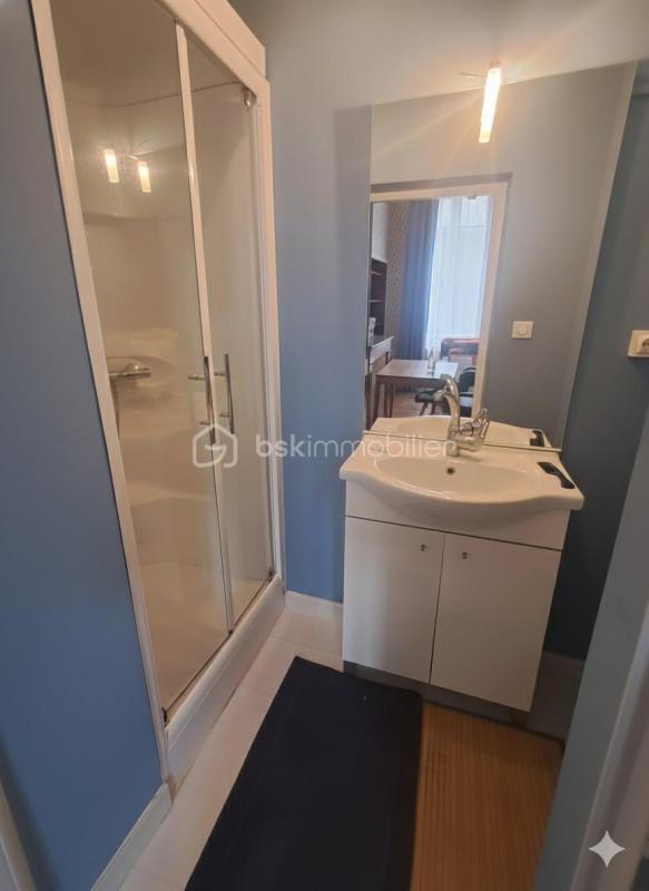 Demeure - 260 m² - 9 pièces