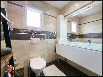 Maison - 134 m² - 4 pièces