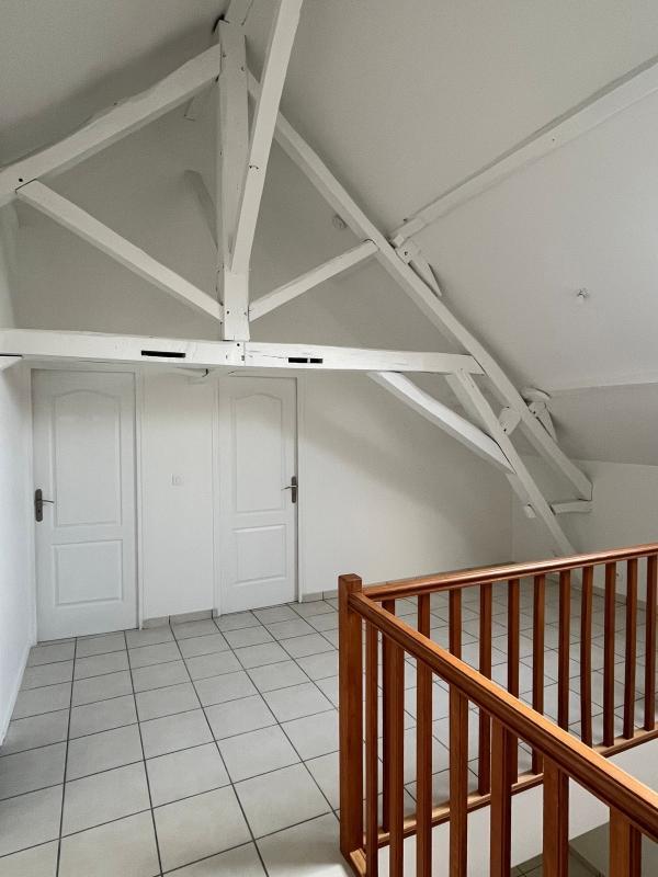 Appartement - 99 m² - 4 pièces