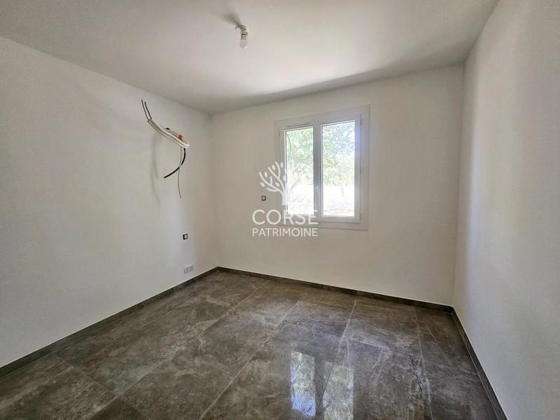 Maison - 84 m² - 4 pièces