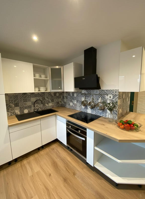 Duplex - 93 m² - 5 pièces