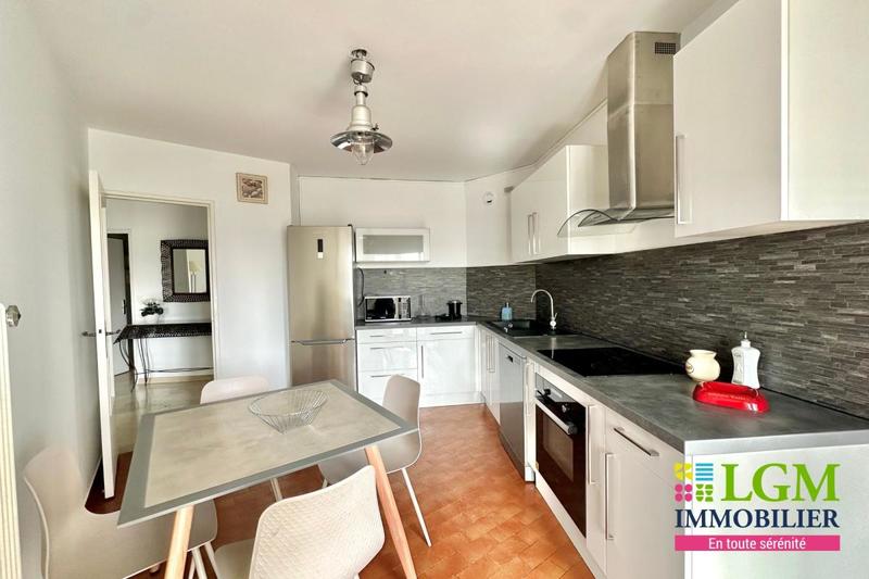 Appartement - 85 m² - 3 pièces