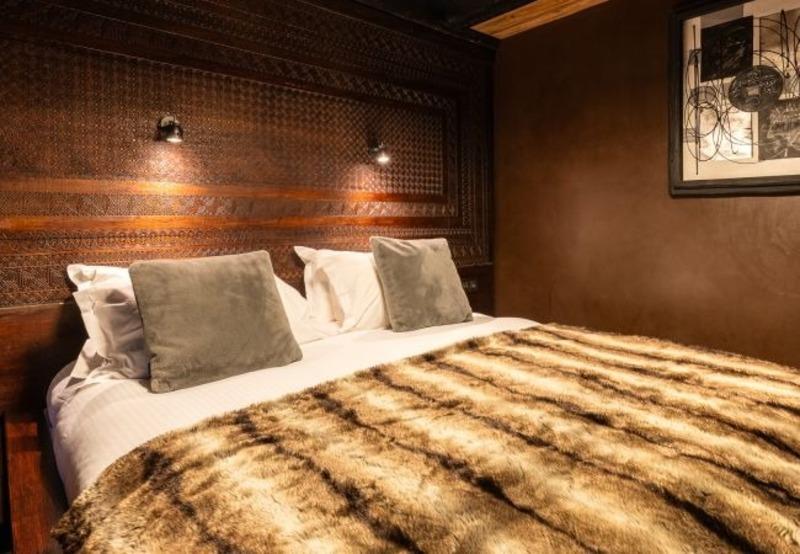 Hôtel particulier - 2 808 m² - 50 pièces