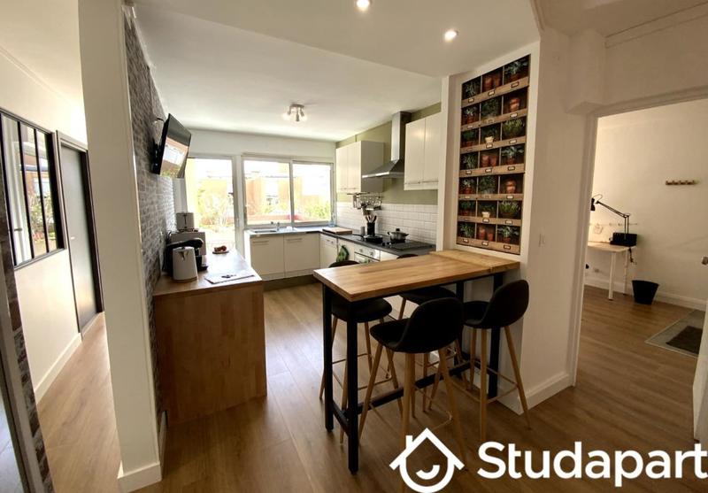 Chambre - 12 m² - 1 pièce