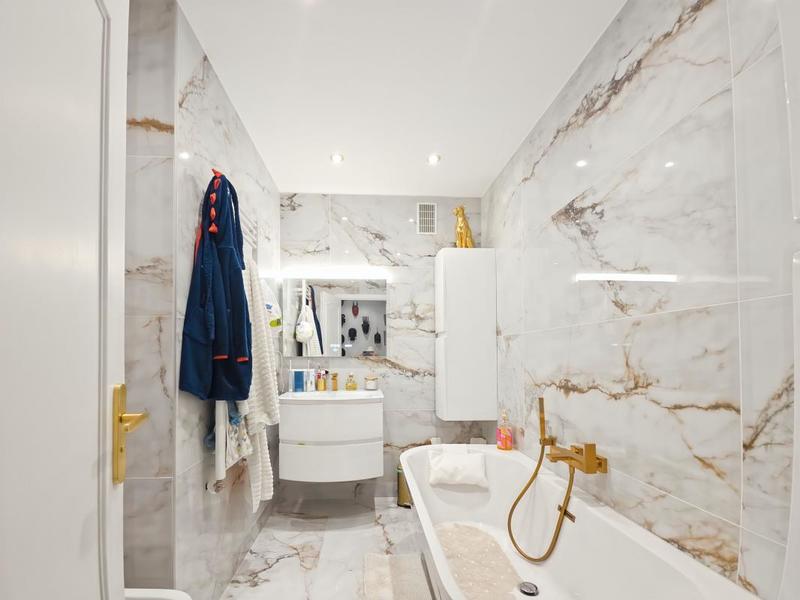 Appartement - 135 m² - 5 pièces