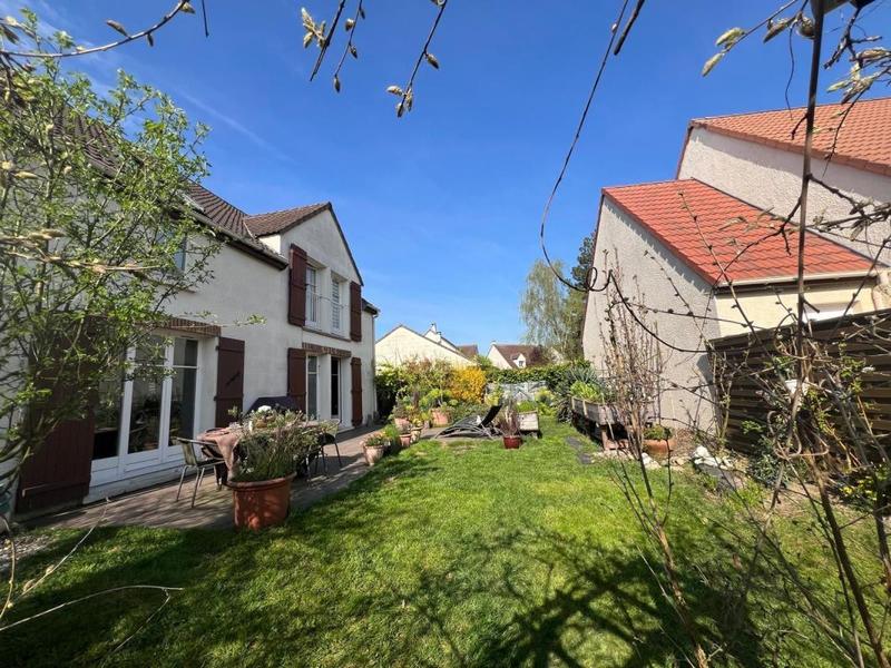 Maison - 145 m² - 6 pièces