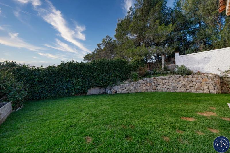 Maison - 101 m² - 4 pièces