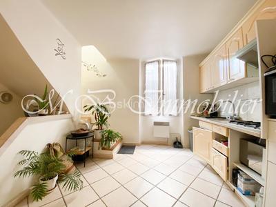 Maison de ville - 70 m² - 3 pièces