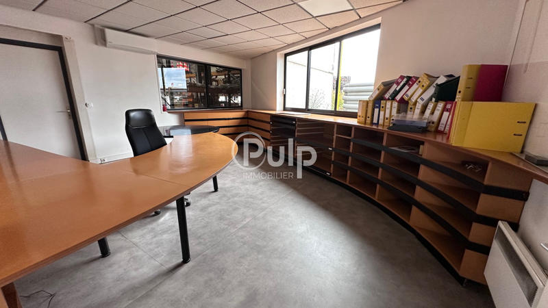 Bureau - 348 m² - 6 pièces
