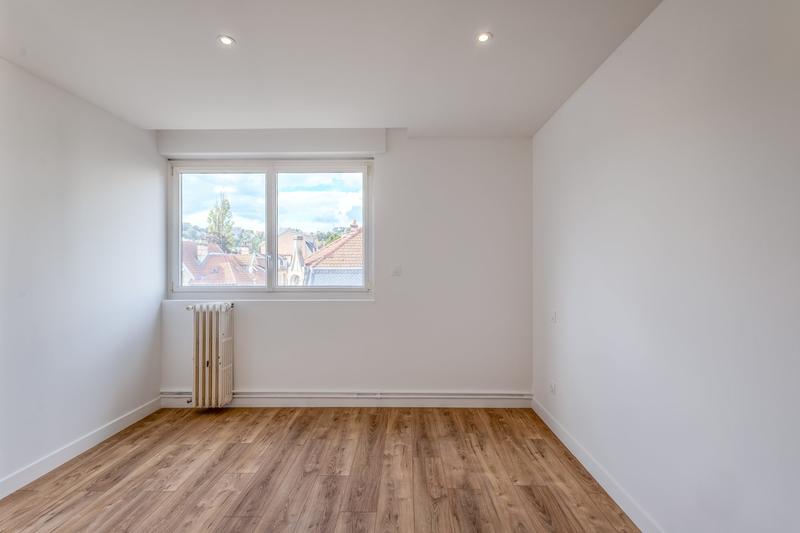 Appartement - 110 m² - 5 pièces