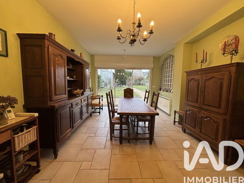 Maison - 140 m² - 6 pièces