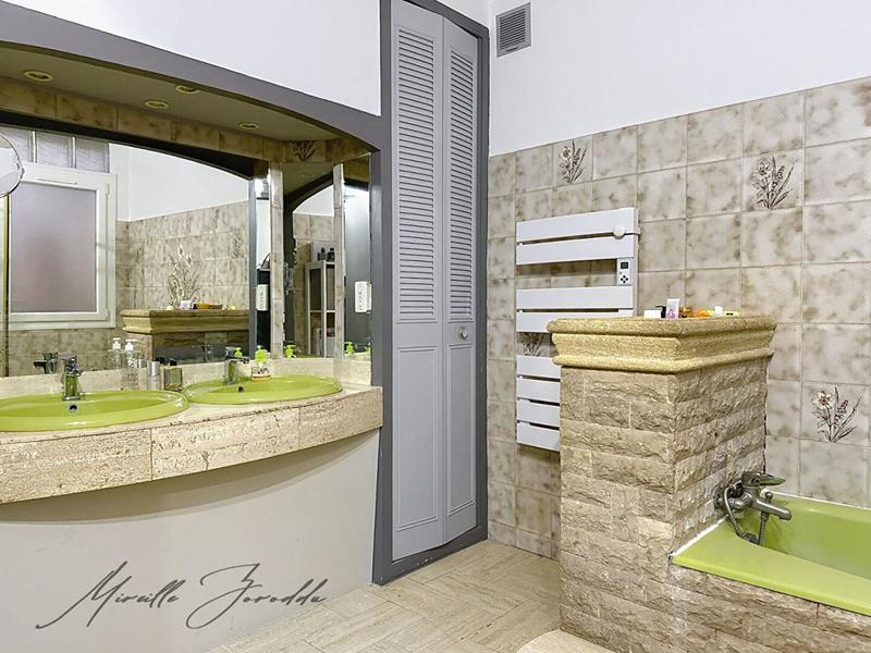 Maison - 169 m² - 6 pièces