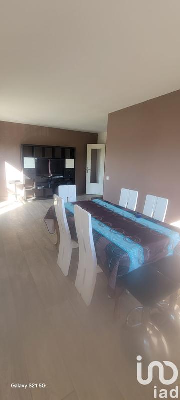 Appartement - 80 m² - 5 pièces