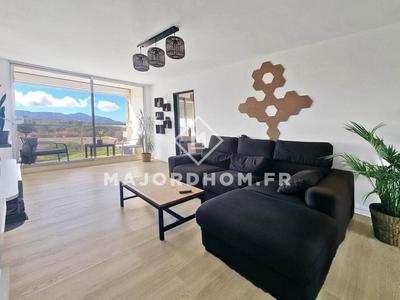 Appartement - 77 m² - 4 pièces