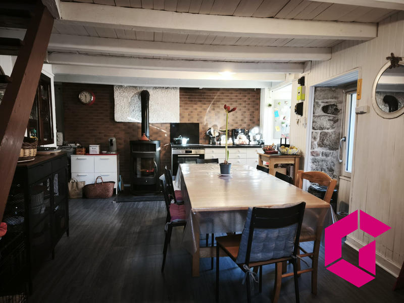 Maison - 100 m² - 5 pièces