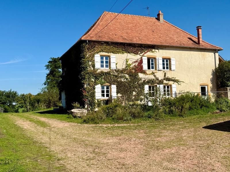 Maison - 219 m² - 10 pièces