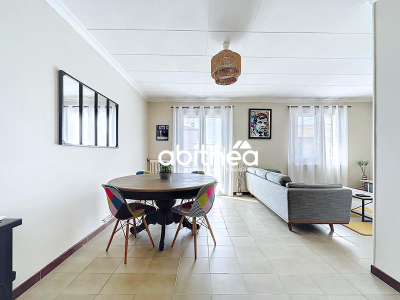 Maison - 110 m² - 4 pièces