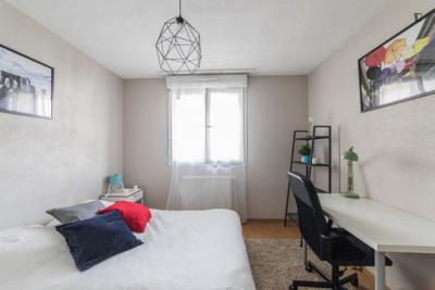 Chambre - 17 m² - 4 pièces