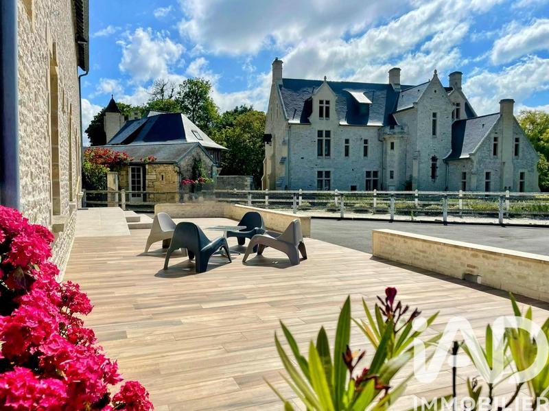 Maison - 299 m² - 9 pièces